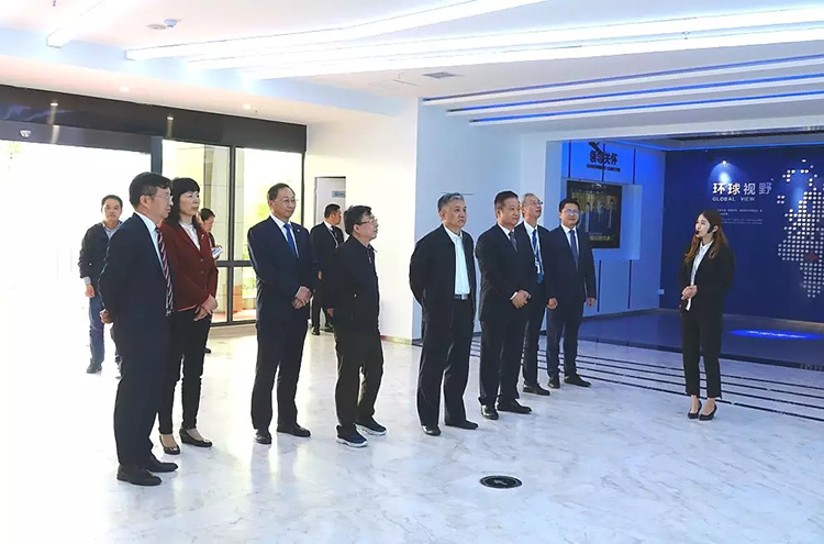多项技术获肯定！民建中央专职副主席吴晓青一行视察旋乐吧spin8环保
