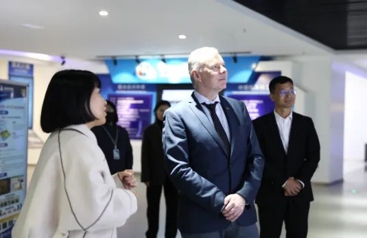 公司动态丨北欧可持续发展协会一行莅临旋乐吧spin8环保考察指导